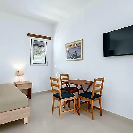 Matina Pefkos 3* Lárdosz