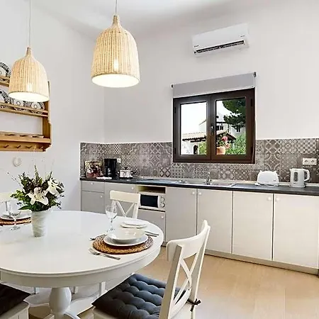 Matina Pefkos 3*