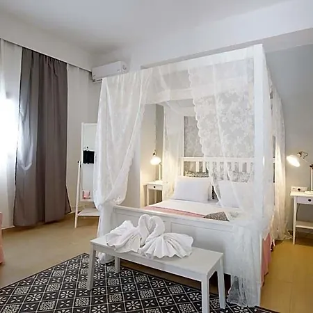 Matina Pefkos Szálloda 3*